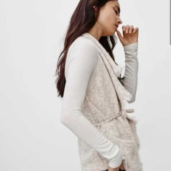 Aritzia Wilfred Free Fei Fei Vest Size Small - Picture 2 of 13